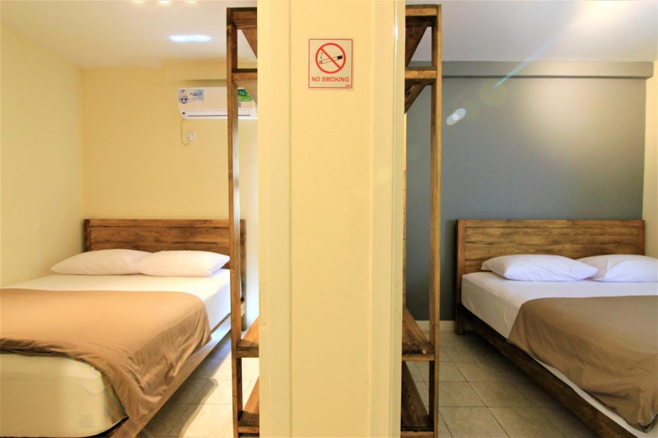 Queen Victoria Apartment Batam Экстерьер фото