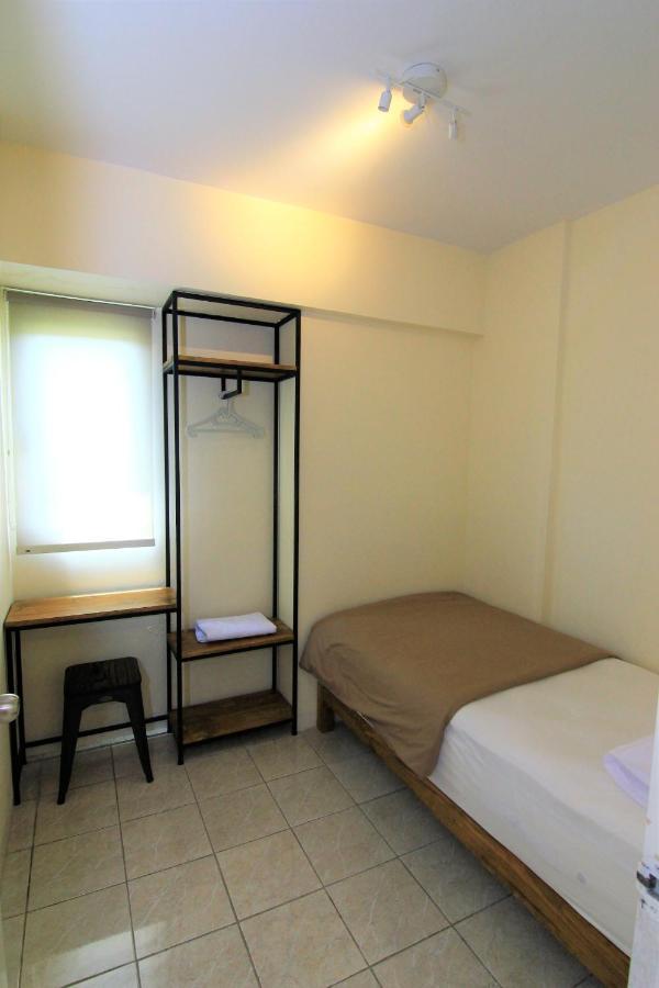 Queen Victoria Apartment Batam Экстерьер фото